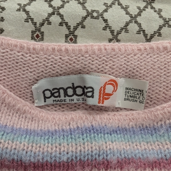 Vintage Pandora Sweater - Picture 5 of 9